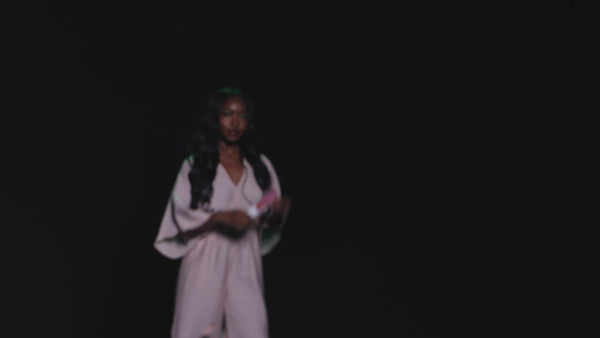 Khu Khu The Cardinal Hand-fan, from the Painted Pleasures Hand-fan Collection - Chic, colourful, and cool hand-fans