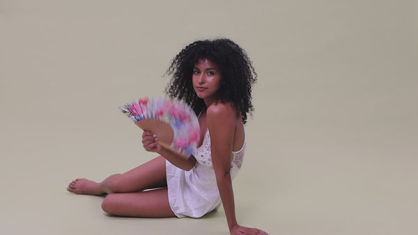 Khu Khu Spring Hand-fan, from the Fan for all Seasons Hand-fan Collection - Hand-fans bursting with blooming flowers