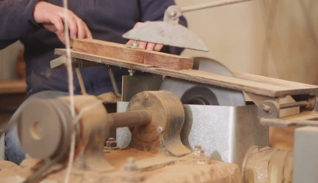 The making of a Khu Khu hand-fan Stage 3