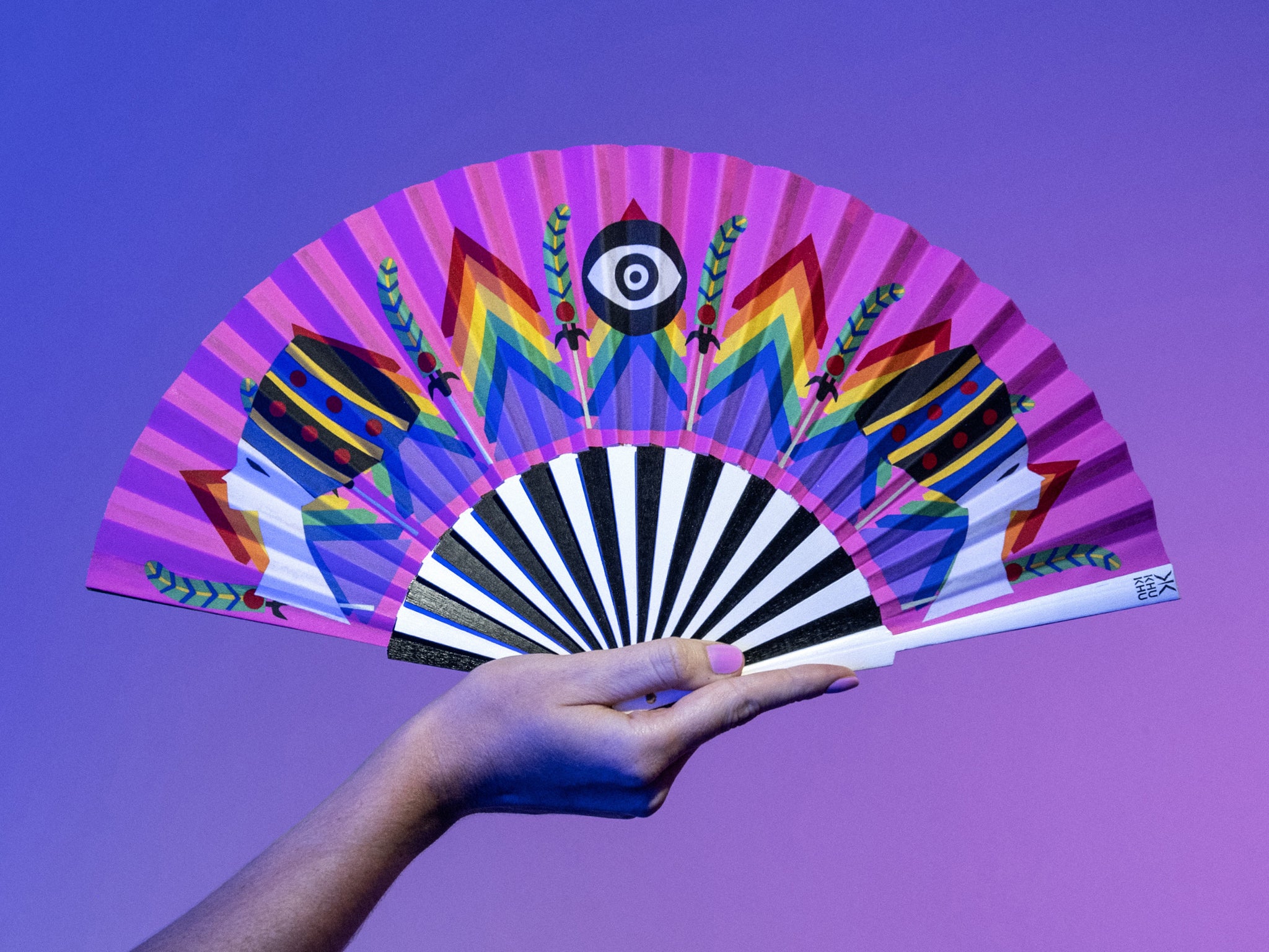 Nefertiti Sky Hand-fan